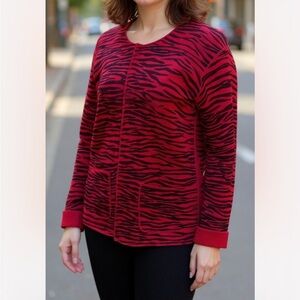 Very elegant Reversible jacket with two packets